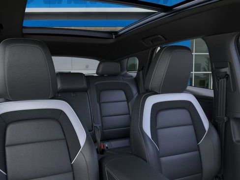 New 2025 Chevrolet Blazer EV LT image 24