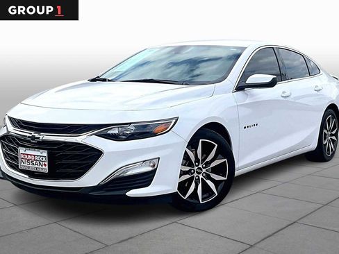 Used 2024 Chevrolet Malibu RS image 1