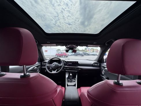 Certified 2024 Dodge Hornet GT Plus image 24