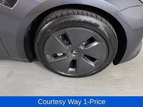 Used 2023 Tesla Model 3 Standard Range RWD image 12