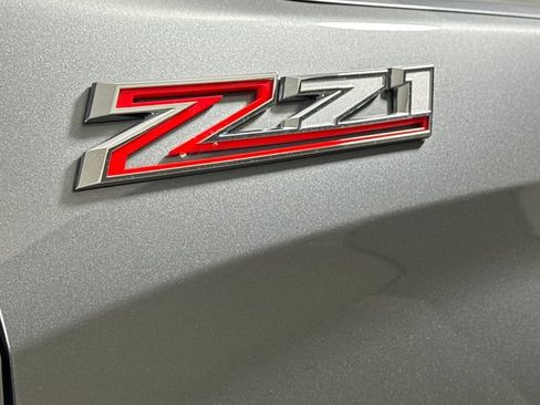 Used 2020 Chevrolet Silverado 1500 LT Trail Boss AWD/4WD image 17