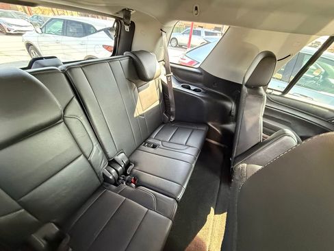 Used 2018 GMC Yukon SLT image 14