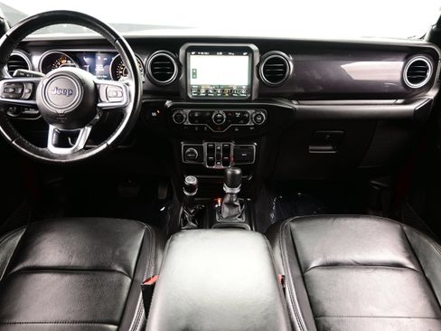 Used 2021 Jeep Wrangler Unlimited Sahara AWD/4WD image 18