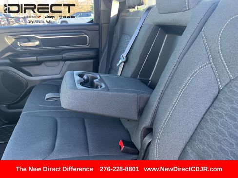 New 2026 RAM 1500 4x4 Crew Cab image 29