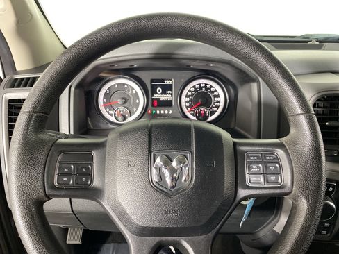 Used 2015 RAM 1500 Express AWD/4WD image 16