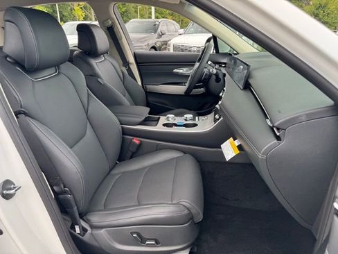 New 2026 Genesis GV70 2.5T Select image 30