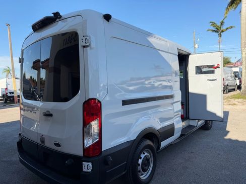 Used 2020 Ford Transit 250 Medium Roof w/ Interior Upgrade Package image 12