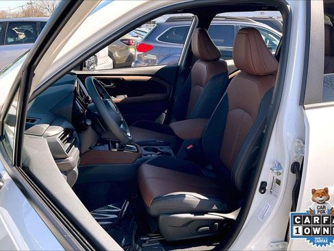 Certified 2025 Subaru Forester Touring image 8