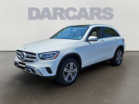 Used 2020 Mercedes-Benz GLC 300 4MATIC image 3