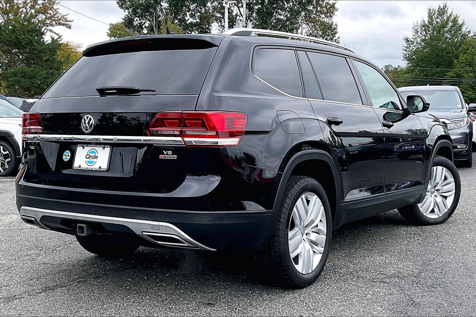 Used 2019 Volkswagen Atlas SE w/ Panoramic Sunroof Package AWD/4WD image 13