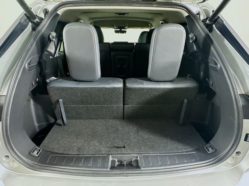 Used 2025 Mitsubishi Outlander SE FWD image 30