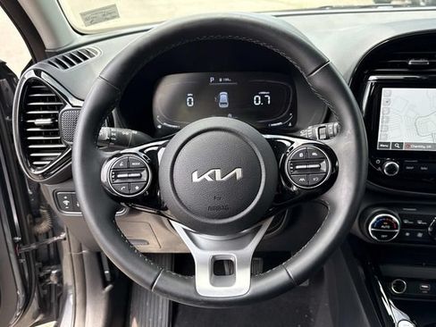 Used 2023 Kia Soul EX FWD image 19