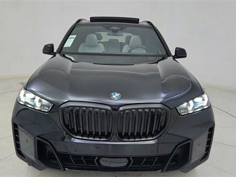 Used 2024 BMW X5 sDrive40i w/ M Sport Package image 13