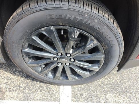 Certified 2023 Chevrolet Traverse RS w/ LPO, Floor Liner Package image 11