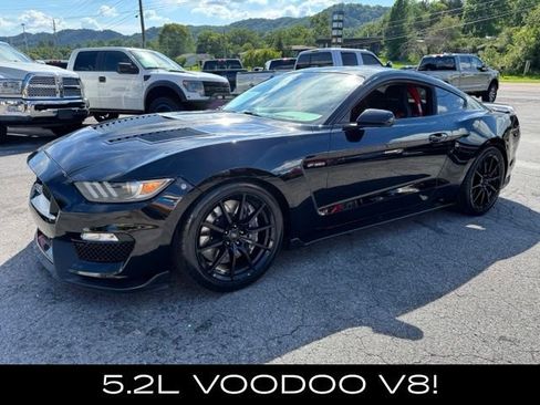 Used 2016 Ford Mustang Shelby GT350 w/ Track Package RWD image 5
