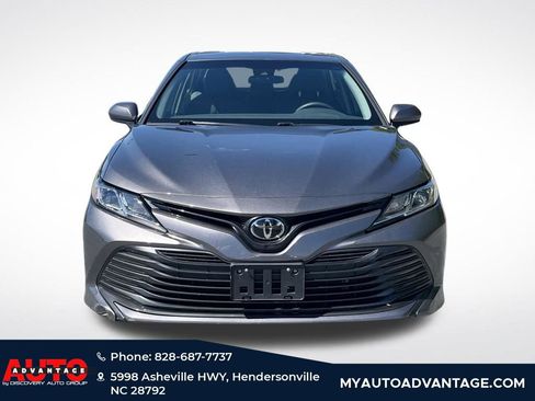 Used 2018 Toyota Camry LE w/ Protection Package (Q2) FWD image 4