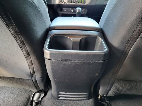 Used 2022 Toyota Tacoma SR5 w/ Trail Edition AWD/4WD image 21