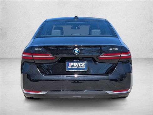 Used 2026 BMW 540i xDrive image 7