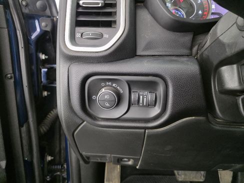 Used 2022 RAM 2500 Laramie image 30