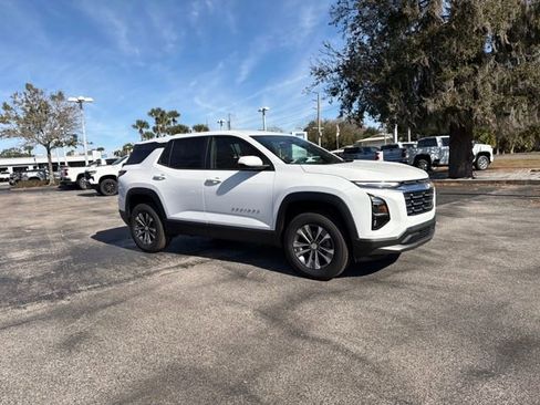 New 2026 Chevrolet Equinox LT image 17