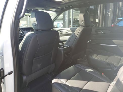 New 2026 Chevrolet Traverse LT FWD image 16
