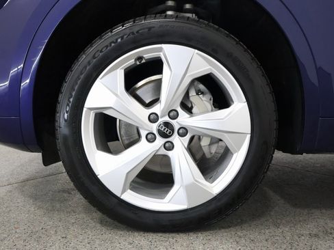 Used 2022 Audi Q5 2.0T Premium Plus w/ Premium Plus Package image 5