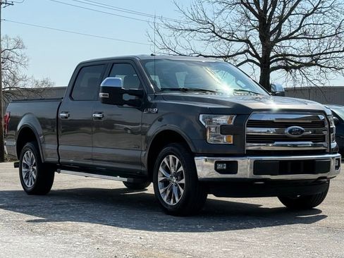 Used 2016 Ford F150 Lariat image 7