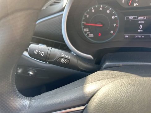 Used 2024 Chevrolet Malibu LT image 12