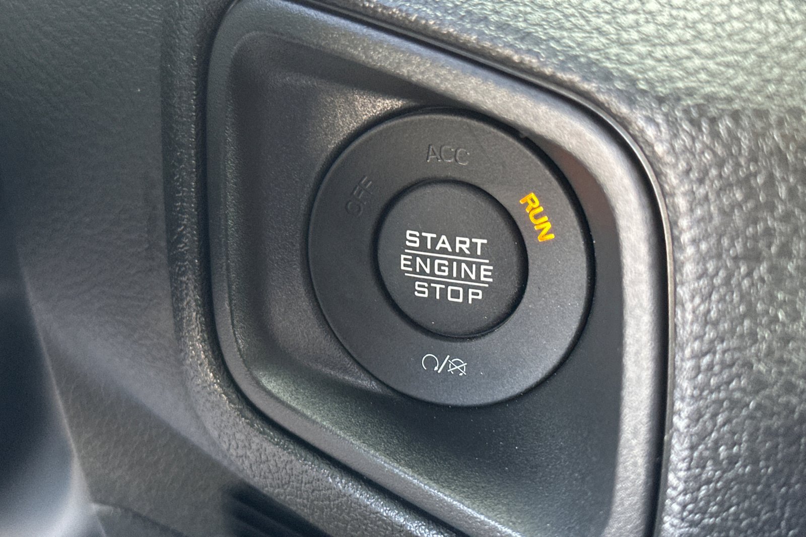 New 2026 Jeep Gladiator Sport AWD/4WD image 21