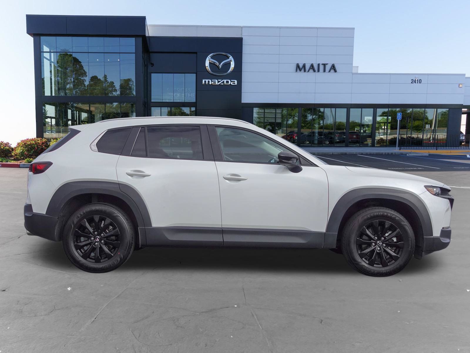 Used 2026 MAZDA CX-50 AWD 2.5 S w/ Preferred Pkg image 2