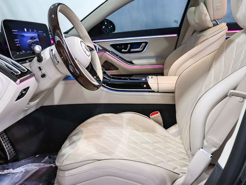 Used 2025 Mercedes-Benz S 580 4MATIC Sedan image 18