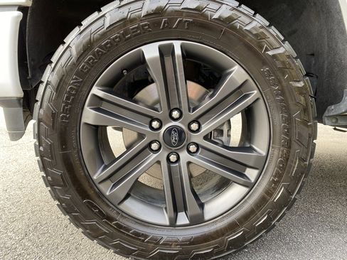 Used 2022 Ford F150 XLT w/ Equipment Group 302A High AWD/4WD image 46