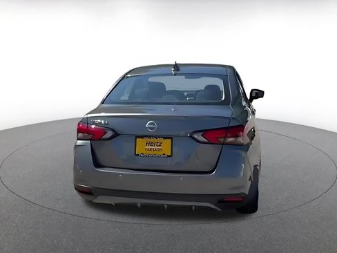 Used 2025 Nissan Versa SV FWD image 11