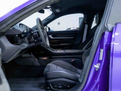 Used 2025 Porsche Taycan Turbo GT image 46