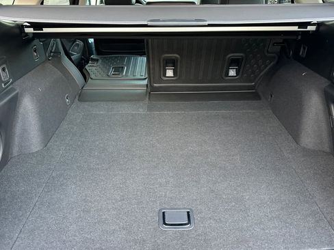 New 2025 Subaru Outback Touring image 16