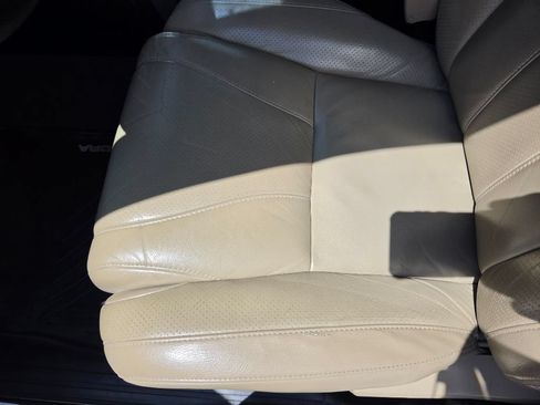 Used 2013 Toyota Tundra 2WD CrewMax w/ TRD Off-Road Pkg image 21