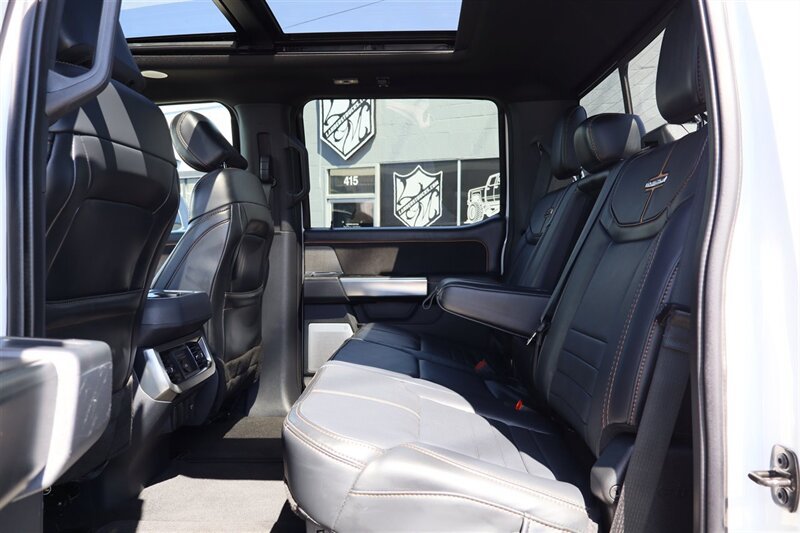 Used 2024 Ford F250 Platinum AWD/4WD image 29