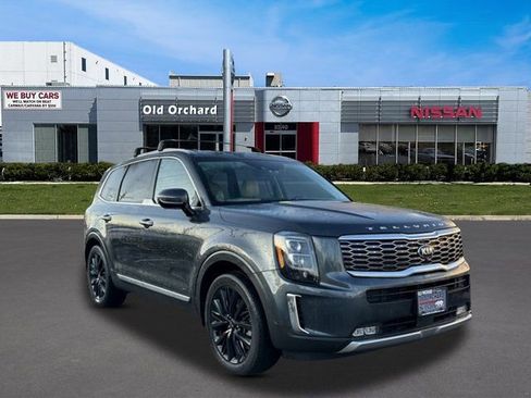 Used 2020 Kia Telluride SX w/ SX Prestige Package image 3
