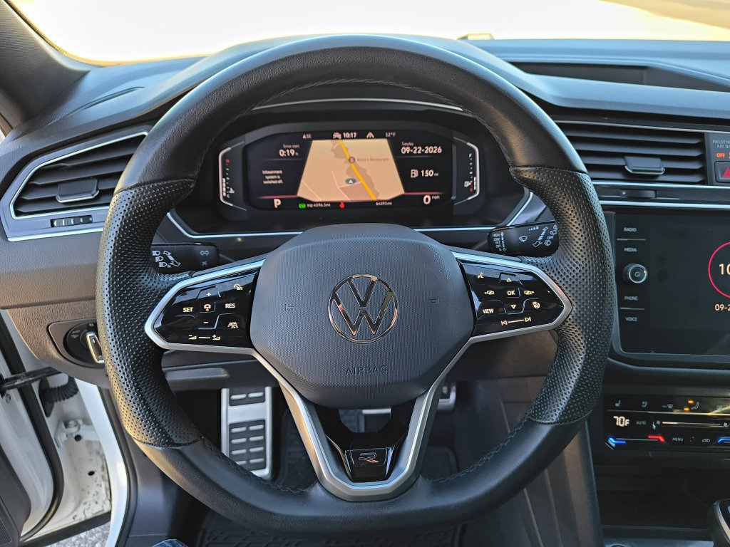 Used 2024 Volkswagen Tiguan SEL R-Line AWD/4WD image 14