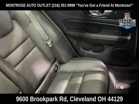 Certified 2025 Volvo V60 B5 Cross Country Plus image 32