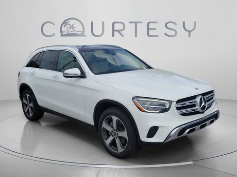 Certified 2022 Mercedes-Benz GLC 300 image 4