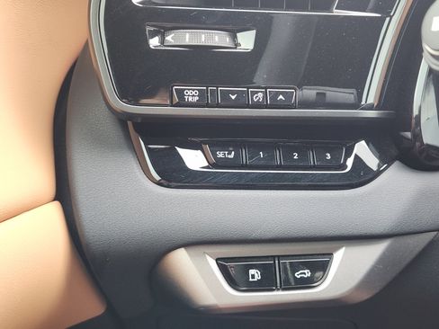 Used 2025 Lexus RX 350 Premium Plus w/ Accessory Package (Z1) image 24