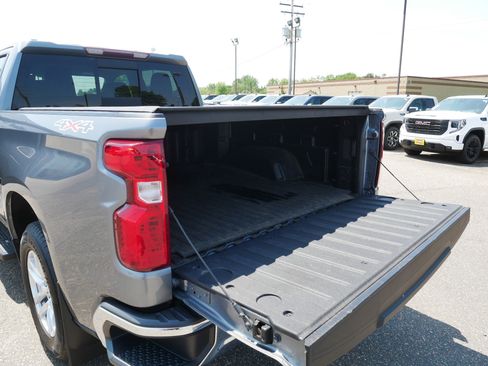 Used 2020 Chevrolet Silverado 1500 LT w/ All-Star Edition AWD/4WD image 18