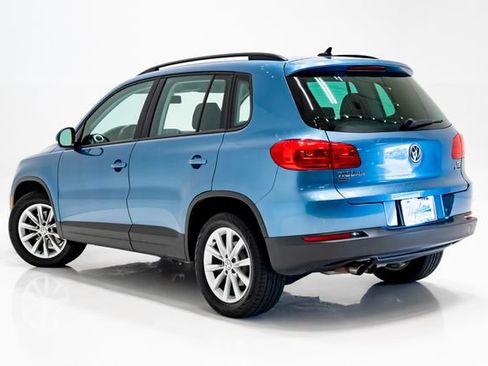 Used 2018 Volkswagen Tiguan Limited w/ Premium Package AWD/4WD image 29