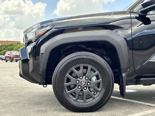 Used 2025 Toyota 4Runner SR5 AWD/4WD image 14