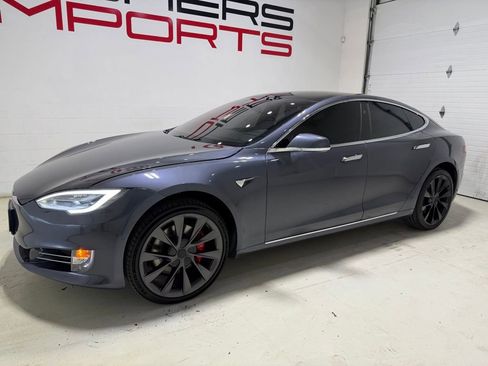 Used 2021 Tesla Model S Performance AWD/4WD image 3