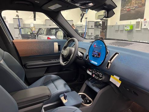 Certified 2025 MINI Cooper Countryman S image 28