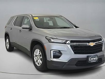 Used 2023 Chevrolet Traverse LS w/ Safety Package