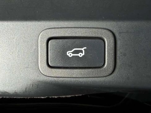Used 2016 Land Rover Range Rover Sport HSE AWD/4WD image 15