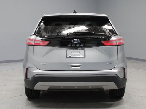 Certified 2024 Ford Edge SEL image 10